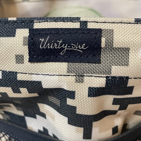 Thirty One Littles Carry All Caddy 6x6x6 Organizer Embroidered "M" Boys - Picture 4 of 4